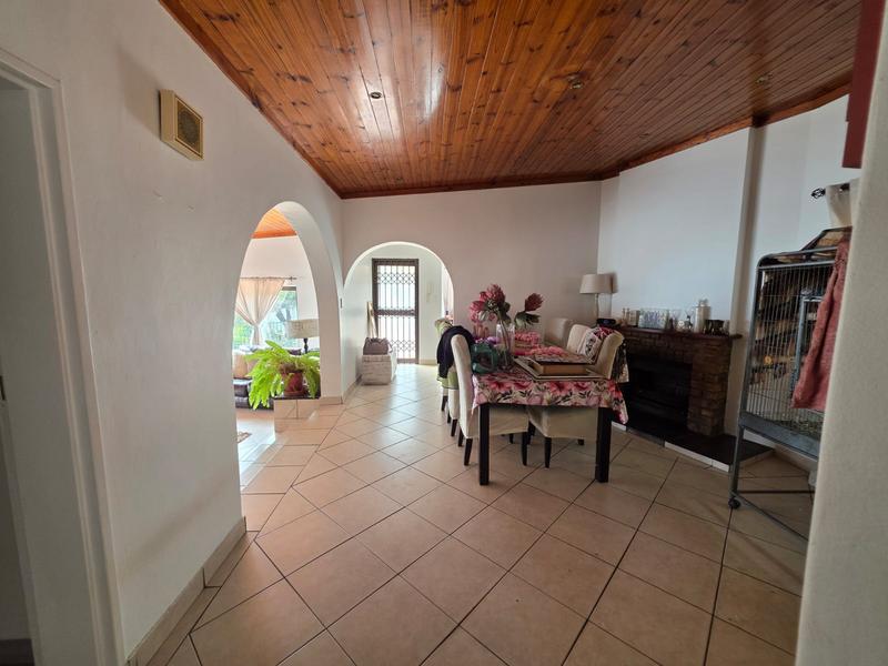 5 Bedroom Property for Sale in Gordons Bay Western Cape